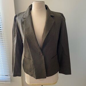 Perceptions Petite Ladies Size 8P 2 Pc Plaid Pant Suit